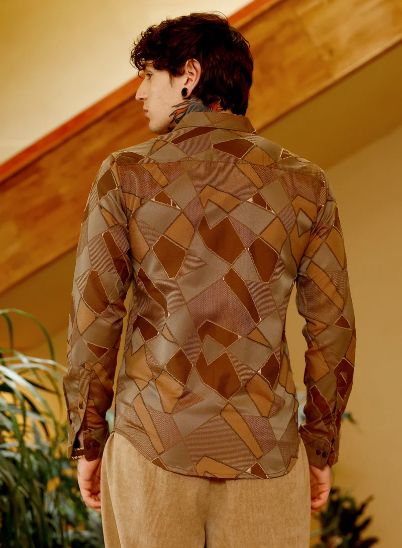 Campus Sutra Campus Sutra Men Block-Geometric Jacquard Shirt | Spread Collar Long Cuffed Sleeves | Button Closure Curved Hem | Geometric Jacquard | Woven Fabric For Casual & Party Wear | Peanut Brown