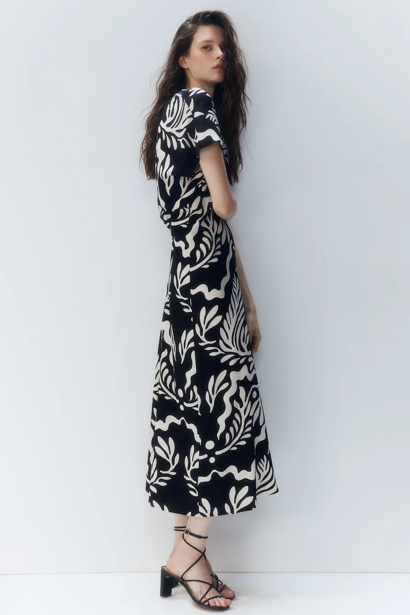 اتش اند ام Tapered-waist dress