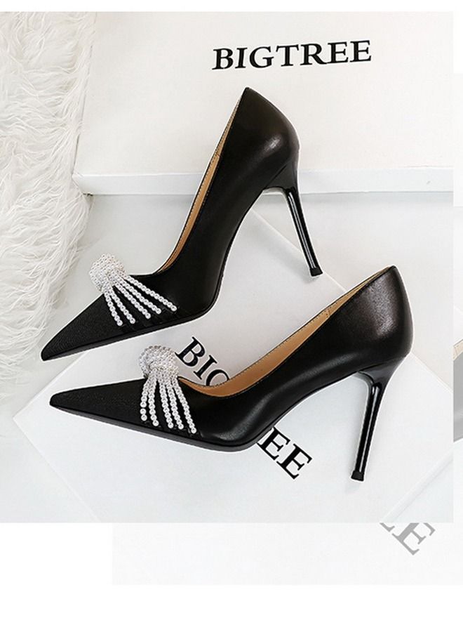 BIGTREE Pointed Pearl Bow High Heels 9.5CM Black  - Image 2