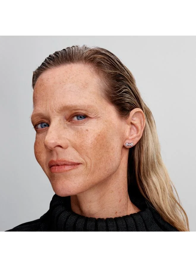 باندورا أقراط مرصعة بفيونكة لامعة