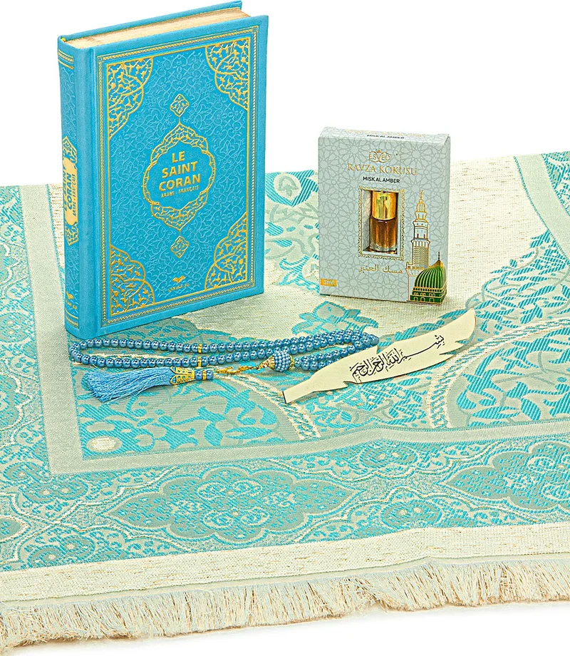 İhvan Online Ihvan Online French Medina Calligraphy Quran and Prayer Rug Set Blue