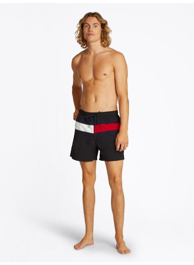 تومي هيلفيغر شورت متوسط برباط وشعار - Image 4