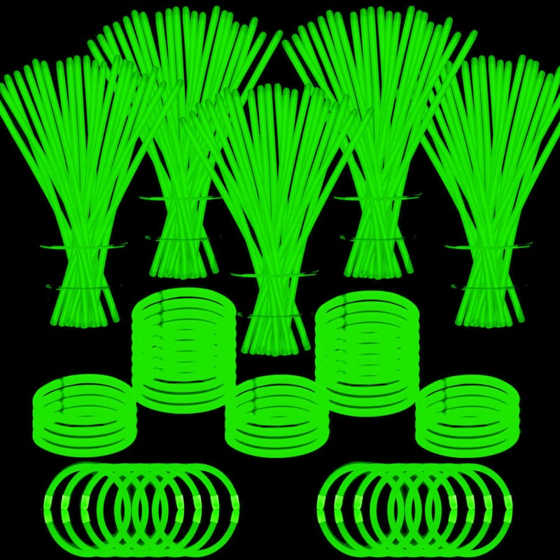 YOFOBU 500 PCS Green Glow Sticks Bracelets Necklaces 8 Glowsticks with Connectors Bulk Glow in The Dark Party Supplies Light Up Neon Party Favor for Christmas New Year St Patricks Day Birthday - Image 3