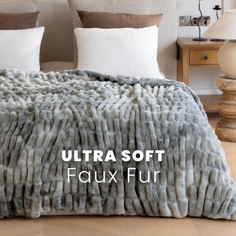 blunique Oversized Ruched Faux Fur Blanket - 60x80-Inch Extra Soft  Dual-Sided Flannel & Faux Fur Throw | Luxury Couch & Bed Blanket  Grey - Image 2