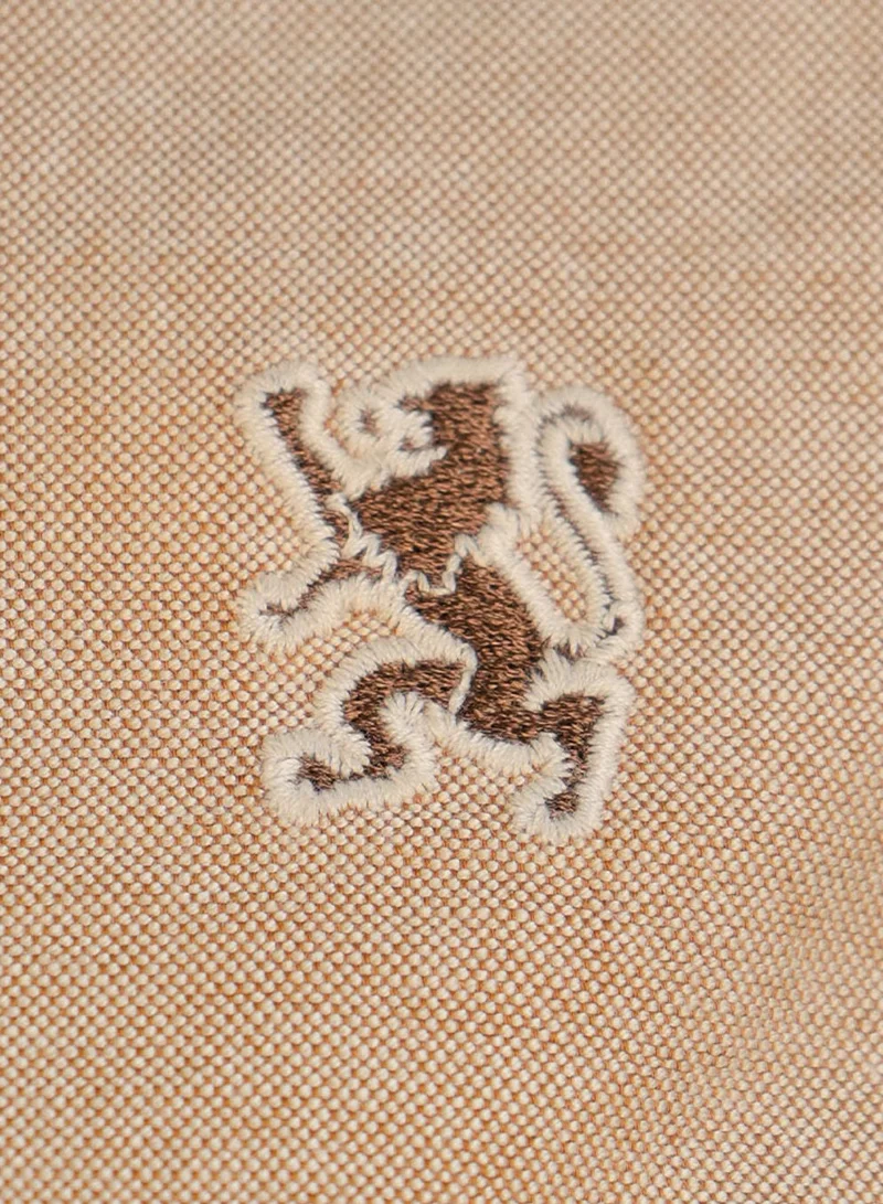 GIORDANO  Women’s Slim Fit Cotton Oxford Shirt | Acute Collar with Embroidery for Women | Best Price UAE