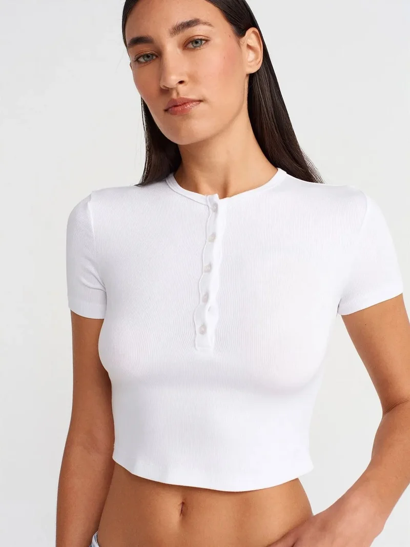ديلفين Dilvin Slim Fit Crop Blouse With Buttons