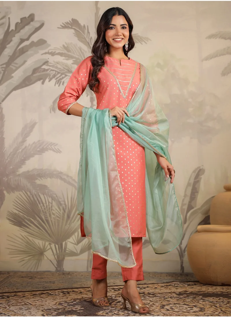 كولابا Peach Printed Kurta Set With Dupatta