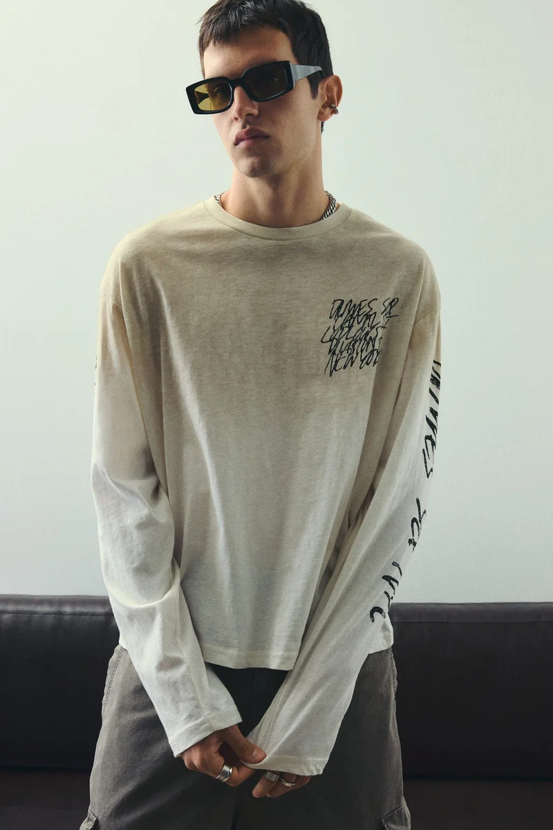 اتش اند ام بلوزة جيرسيه بأكمام طويلة وقصّة فضفاضة