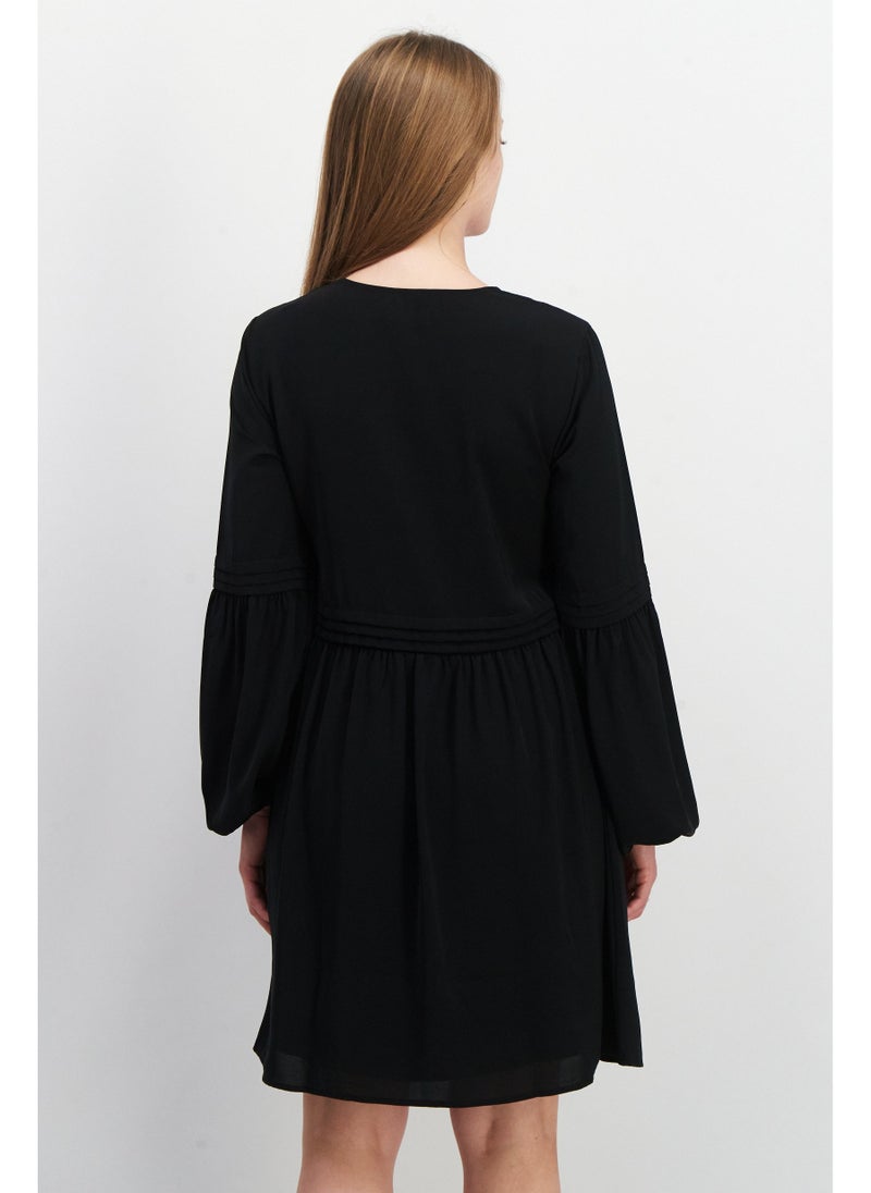 NA-KD فستان ميني بسيط للنساء، أسود - Image 5