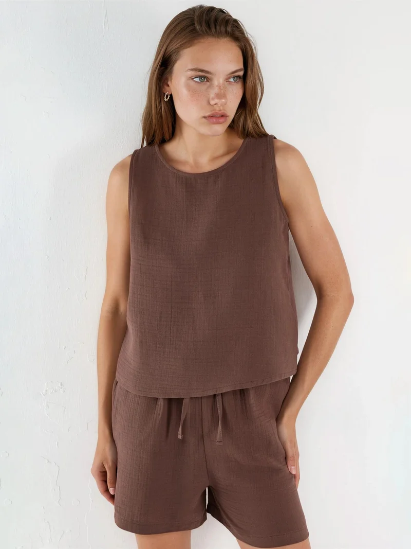 هيكاب Hiccup Sleeveless Muslin Blouse & Shorts Two-Piece Set