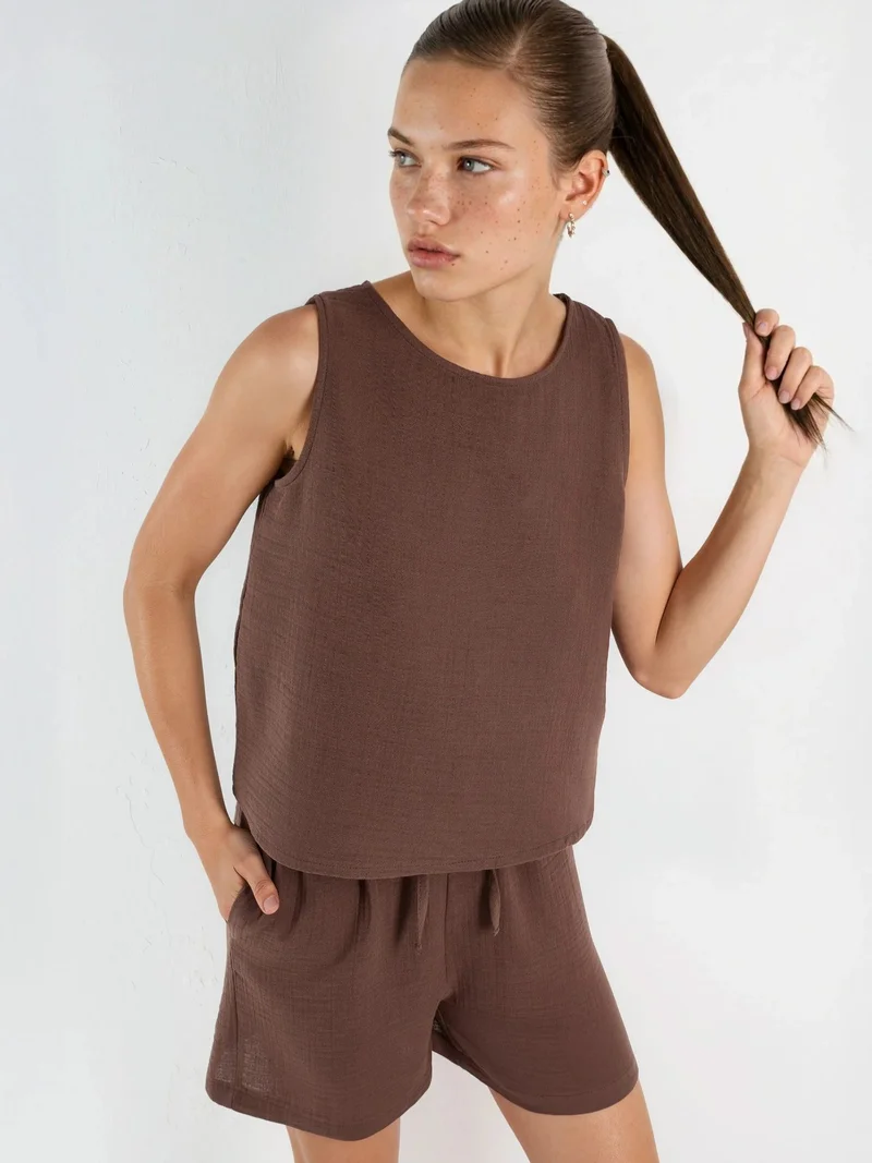 هيكاب Hiccup Sleeveless Muslin Blouse & Shorts Two-Piece Set