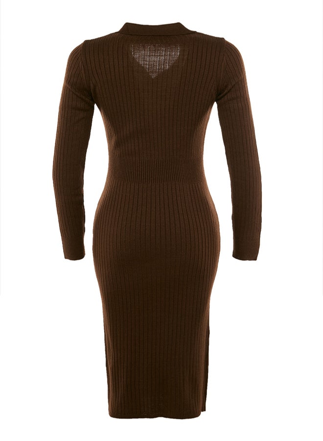 trendyol Brown Midi Knitwear Polo Neck Dress TWOAW22EL1376 - Image 5