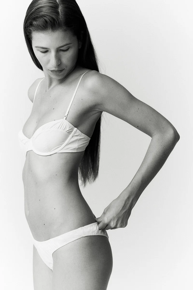 H&M Non-Padded Underwired Microfibre Bra