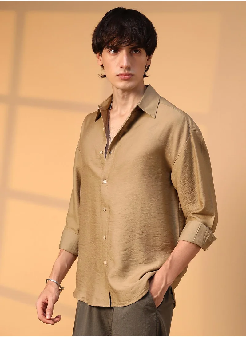 Campus Sutra Men's Camel Beige Breezy Wrinked Shirt
