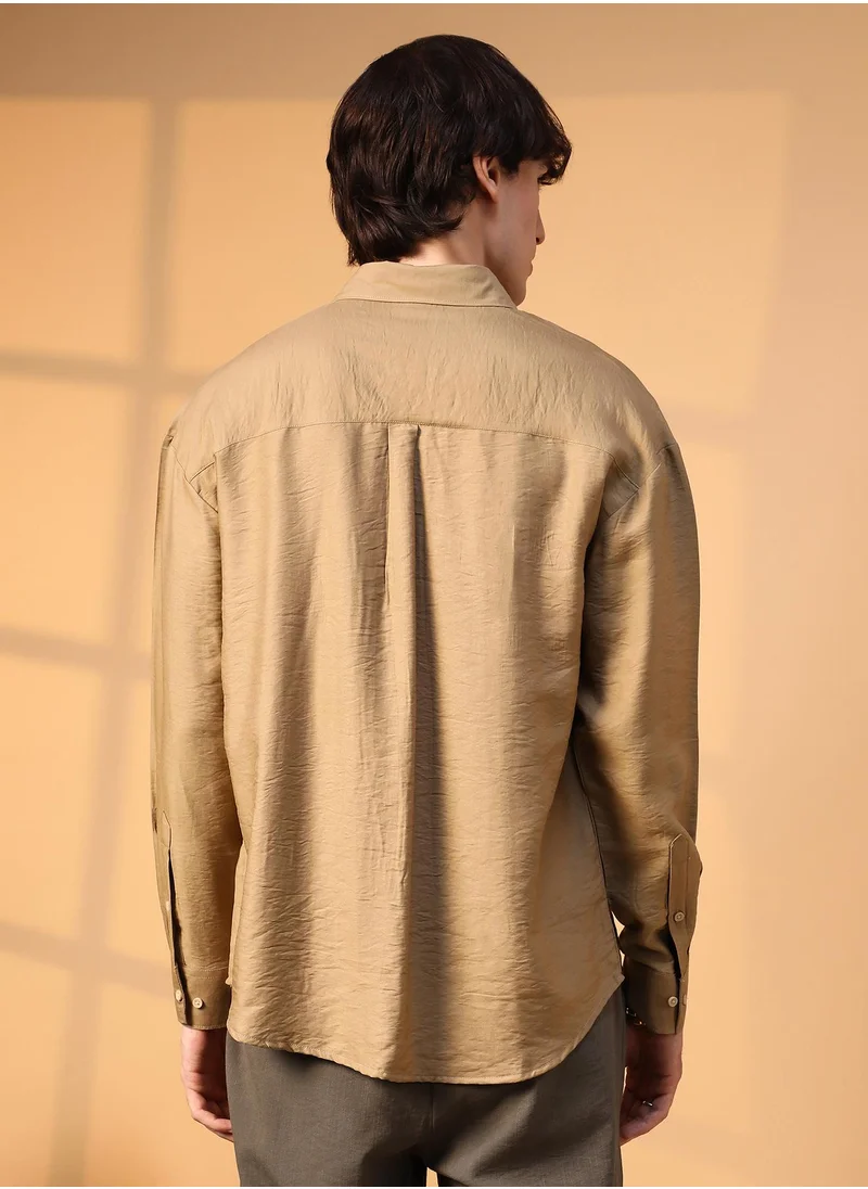 Campus Sutra Men's Camel Beige Breezy Wrinked Shirt