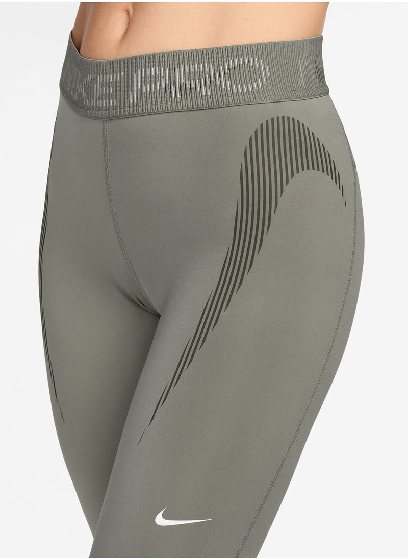 Nike - Pro Dri-Fit 7/8 Mid Rise Leggings - Image 1
