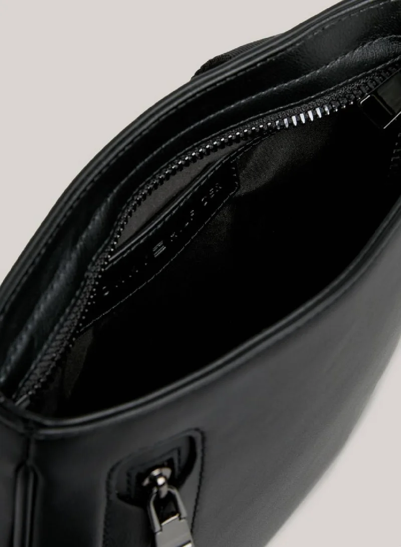 TOMMY HILFIGER Men's Th Modern Logo Small Crossover Bag -  Smooth finish, Black
