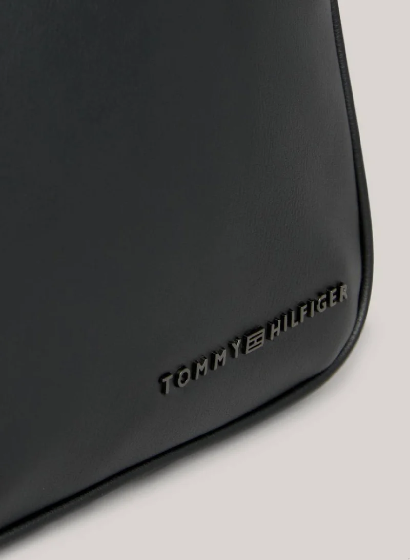 TOMMY HILFIGER Men's Th Modern Logo Small Crossover Bag -  Smooth finish, Black