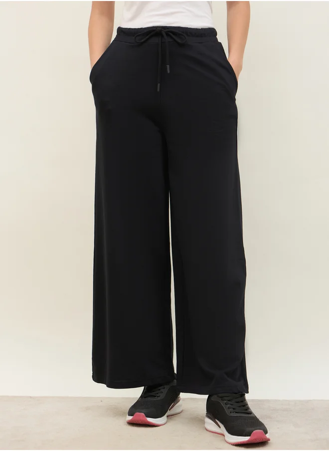 Styli Styli Solid Straight Leg Joggers with Drawstring