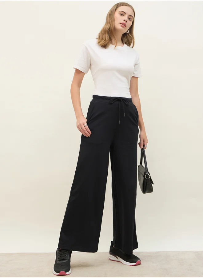 Styli Styli Solid Straight Leg Joggers with Drawstring