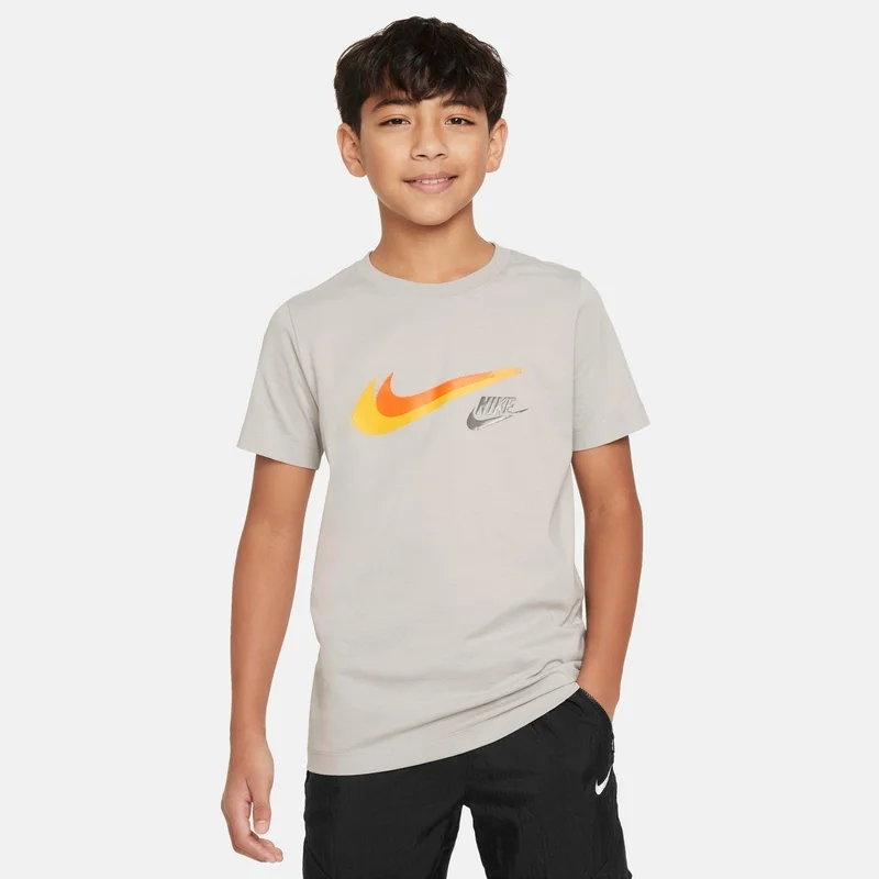 Nike Kids' Sportswear Graphic T-Shirt (Older Kids)