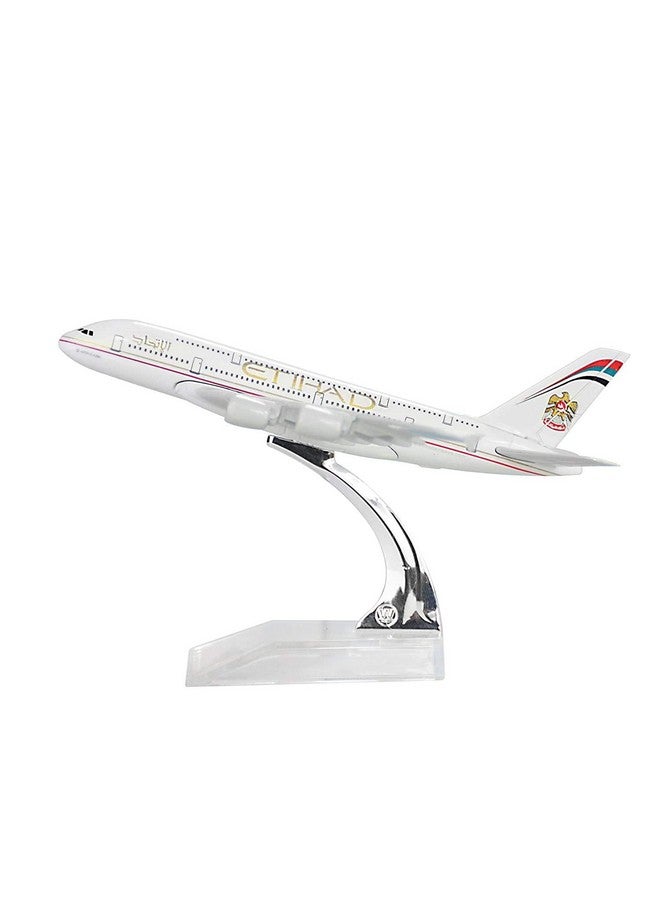 AmigozZ نموذج طائرة مقياس أمغيز زيد مصنوع من المعدن للعرض فقط، الحجم - 16 سم - الاتحاد، للأطفال، أبيض - Image 2