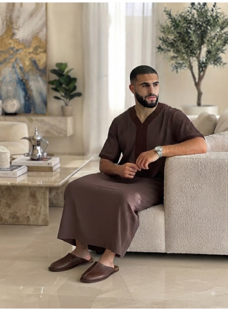 AMYAE Brown Emirati Kandura for Men | Traditional Arabic Thobe | UAE Gulf Kandora | Elegant Islamic Men’s Clothing for Eid, Friday Prayer & Special Occasions | Free Size - Image 5