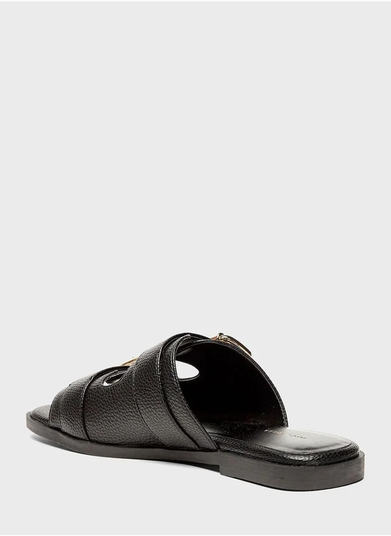 شو اكسبرس Double Strap Flat Sandals