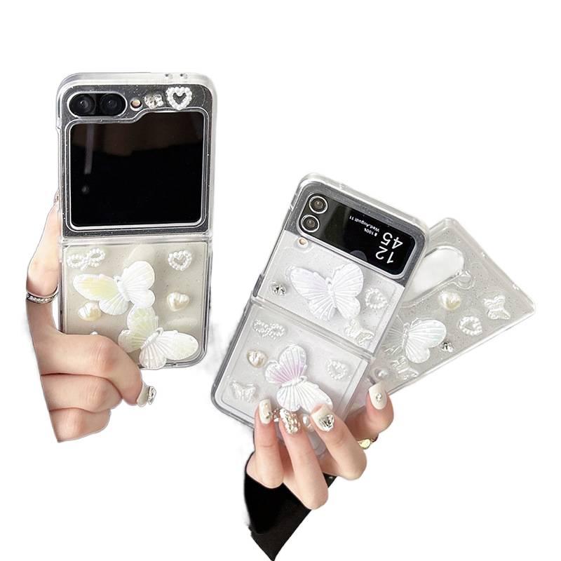 TPU Case for Samsung Galaxy Z Fold 5 with Butterfly Pattern and Pearl Rhinestone and Glitter and High Temperature Resistance in Butterfly Colour - Image 2