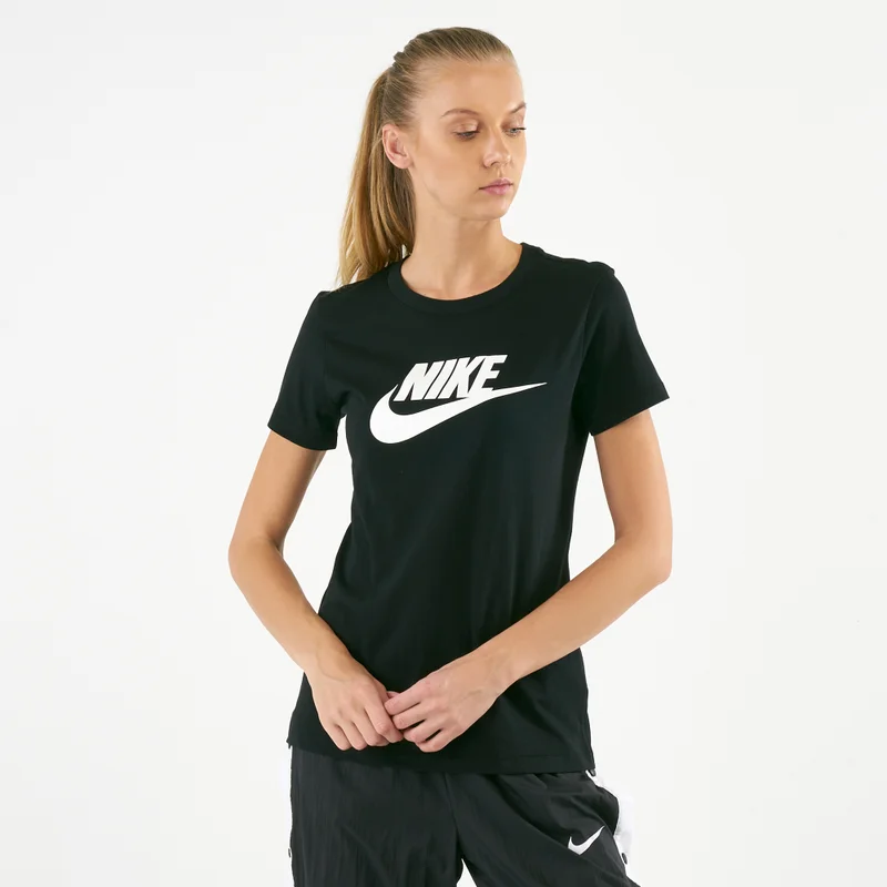 نايكي Women's Sportswear Essential T-Shirt