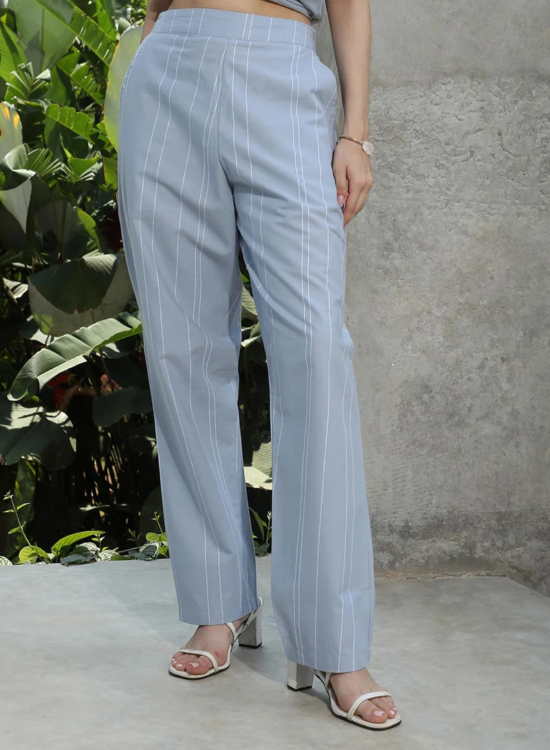  قصة Women's Icy Blue Simplicity Striped Kurta Set