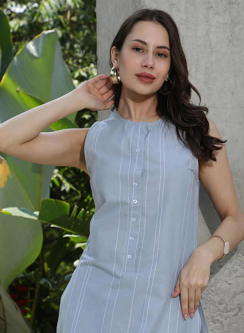  قصة Women's Icy Blue Simplicity Striped Kurta Set
