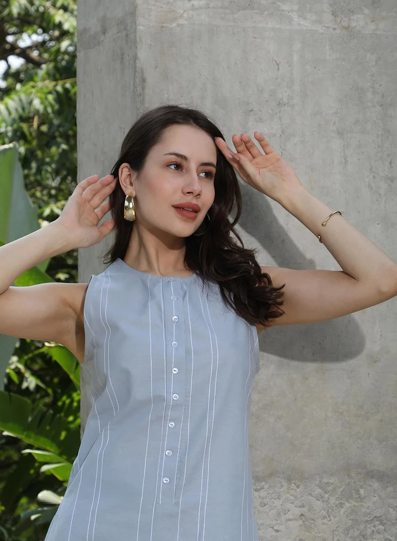  قصة Women's Icy Blue Simplicity Striped Kurta Set