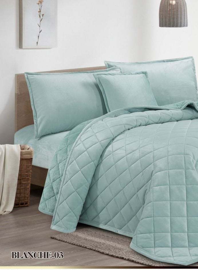 Hours 6 Piece Winter Royal Comforter One Velvet Side And One Side Fur King Size 220x240 cm - Image 2