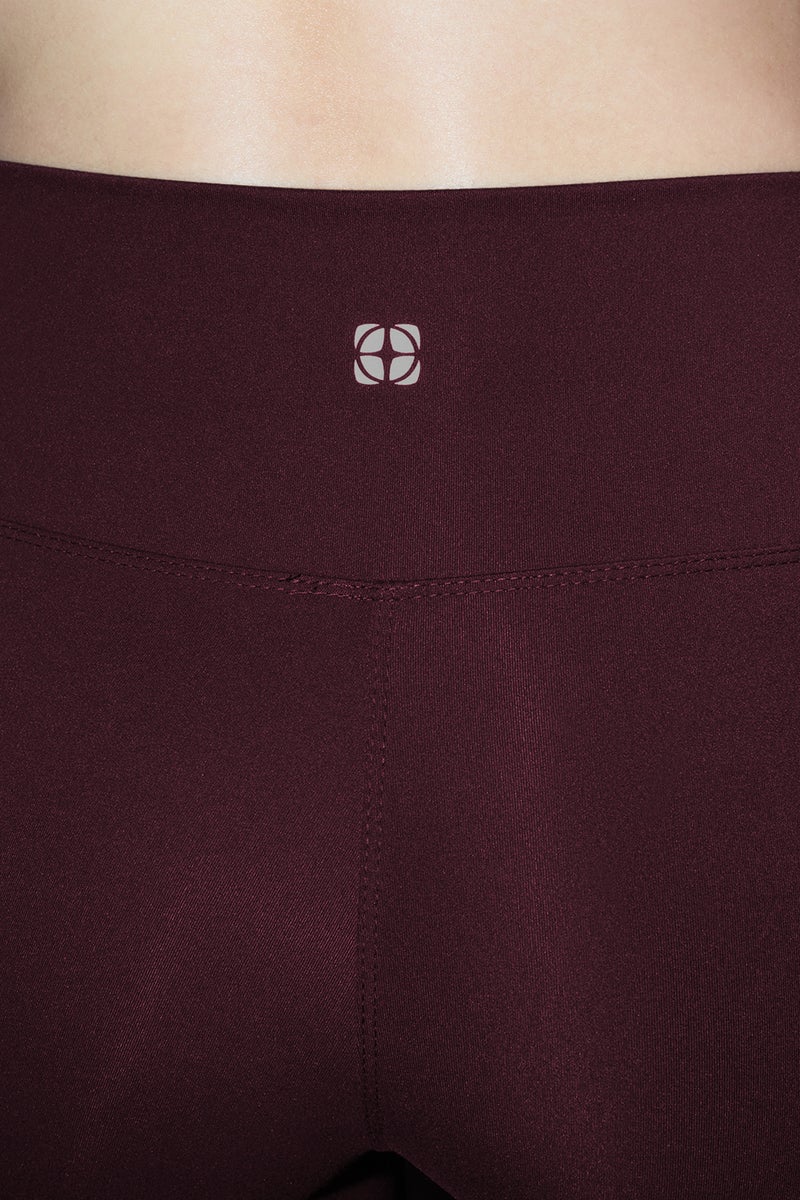 trendyol Claret Red Soft Brushed Fabric Reflective Print Detail Full Length Knitted Sports Tights - Image 3