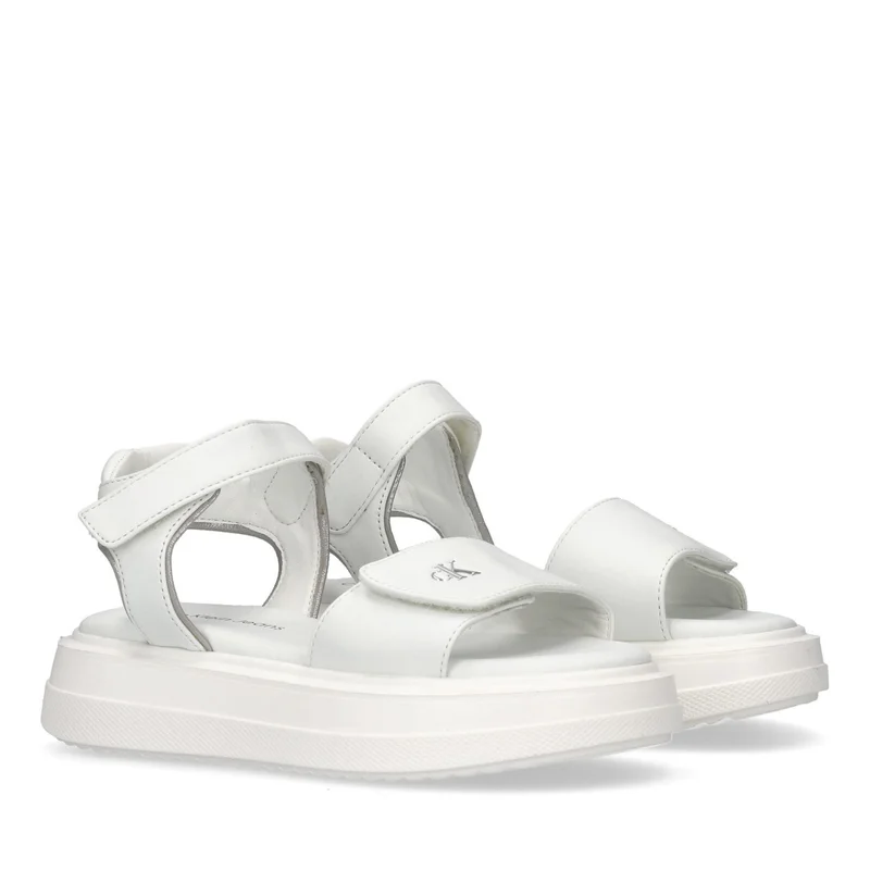 كالفن كلاين جينز صندل فيلكرو شبابي