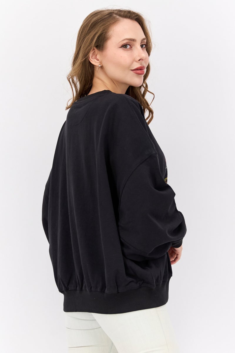 Wrangler Women Crew Neck Printed Sweatshirts, Black - Image 2