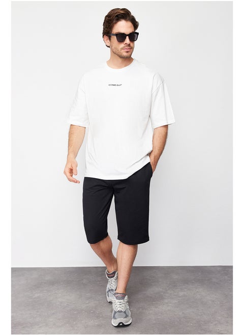 Basic Black Regular/Regular Fit Long Length Elastic Waist Cord Shorts TMNSS24SR00036