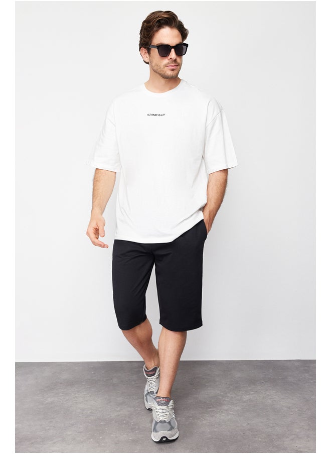 trendyol Basic Black Regular/Regular Fit Long Length Elastic Waist Cord Shorts TMNSS24SR00036  - Image 1