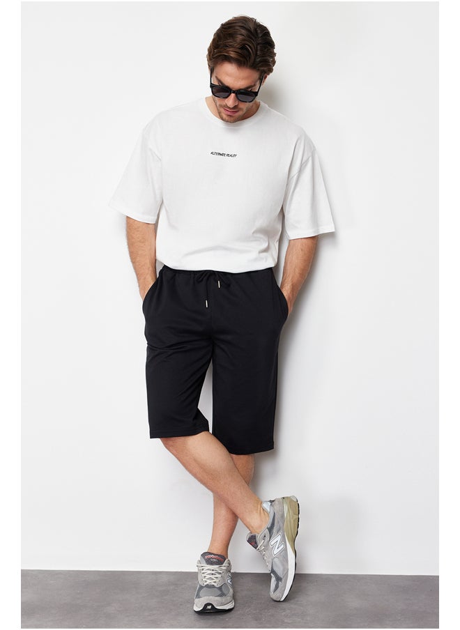 trendyol Basic Black Regular/Regular Fit Long Length Elastic Waist Cord Shorts TMNSS24SR00036  - Image 3