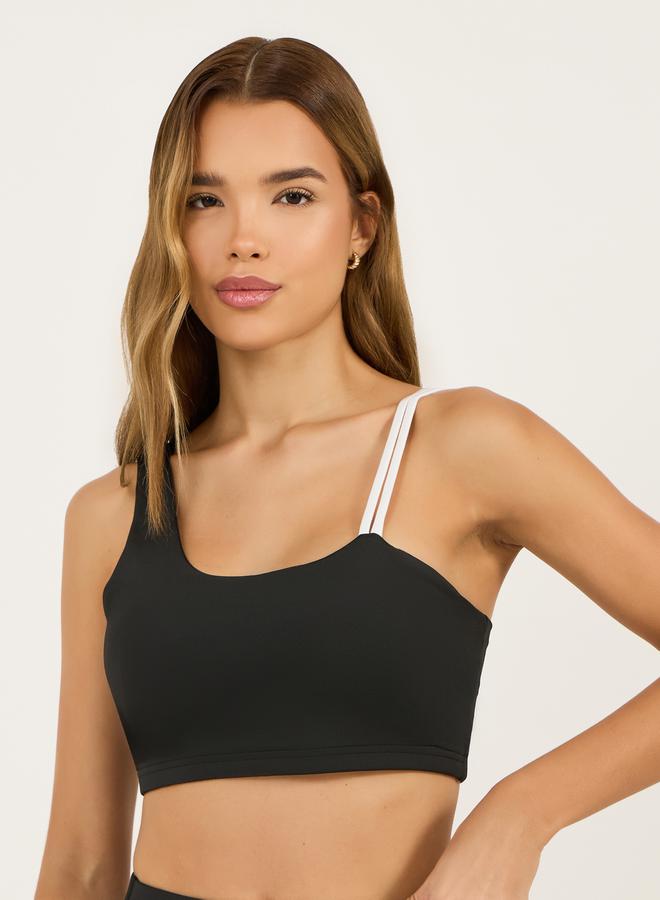 Styli Pack of 3 -Dual Contrast Piping Sports Bra, Thumbhole Detail Jacket & Flared Pants  - Image 5