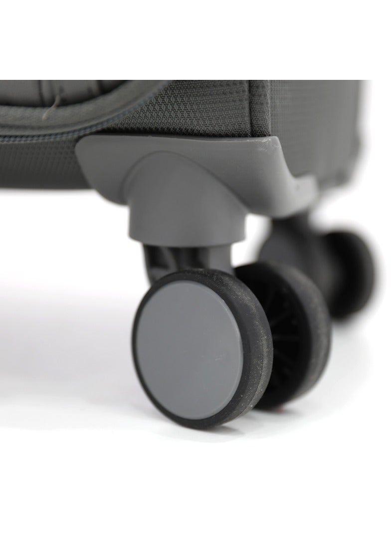 Calvin Klein Solana Softside Spinner Luggage On Wheels, Ultra Lightweight Polyester, 4 Double Wheels - Image 4