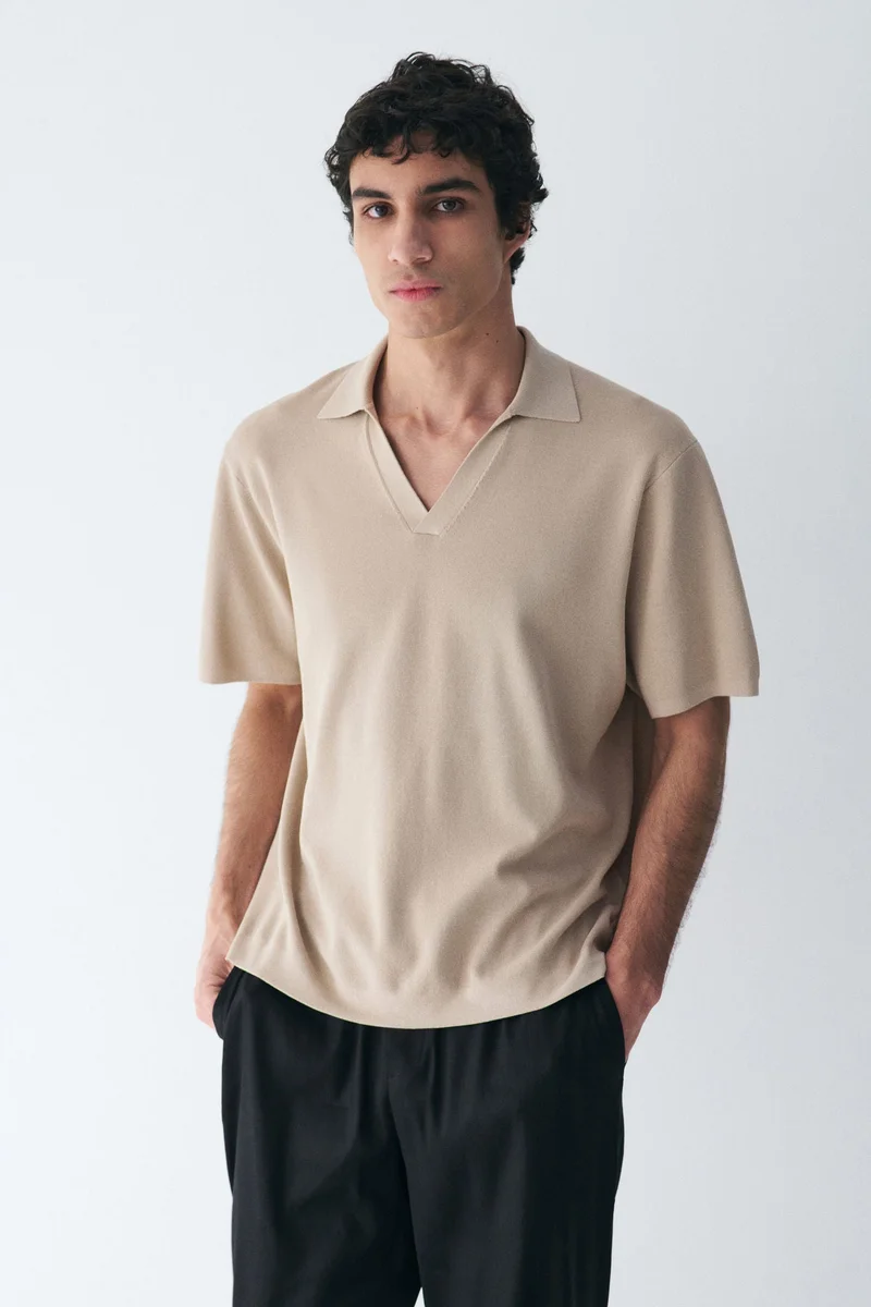 H&M  Cooling Regular Fit Knitted V-neck for Men | Best Price UAE