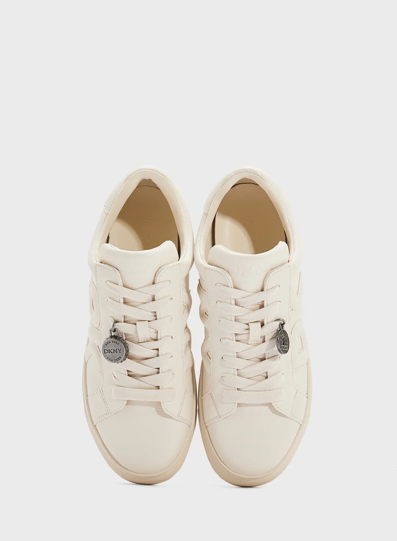 DKNY AISLING  LACE UP SNEAKERs