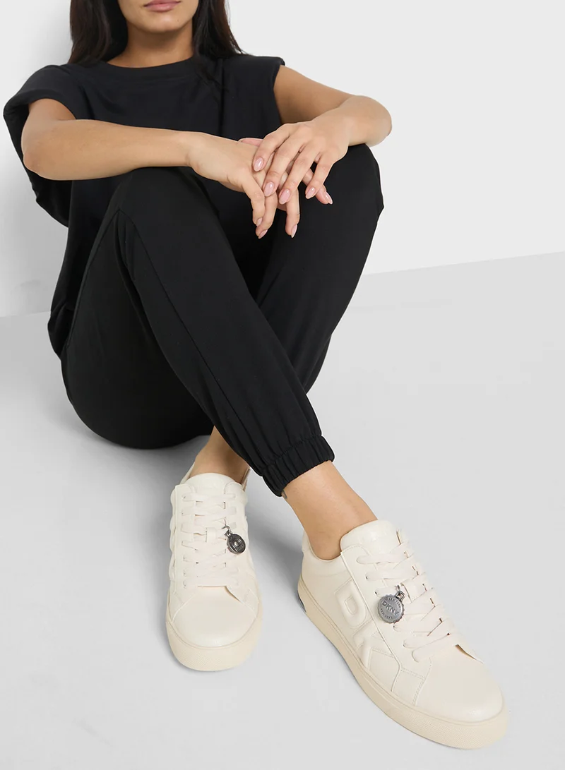 DKNY AISLING  LACE UP SNEAKERs