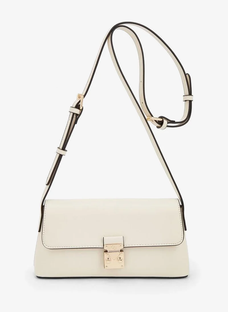 Solid Crossbody Bag With Magnetic Clasp Closure