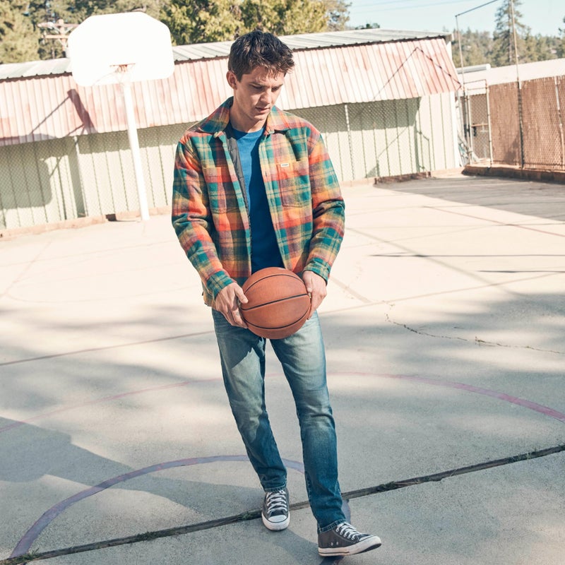 Wrangler Men's Slim Fit Jean, Maverick, 38W x 32L - Image 2