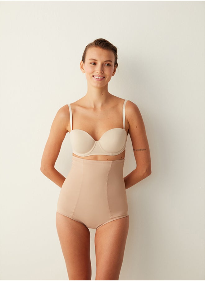Premium Slip Corset - pzsku/Z2756ECE762AE6805401CZ/45/_/1732616492/a3bfe827-e676-453b-8fd6-1d1eedca5253