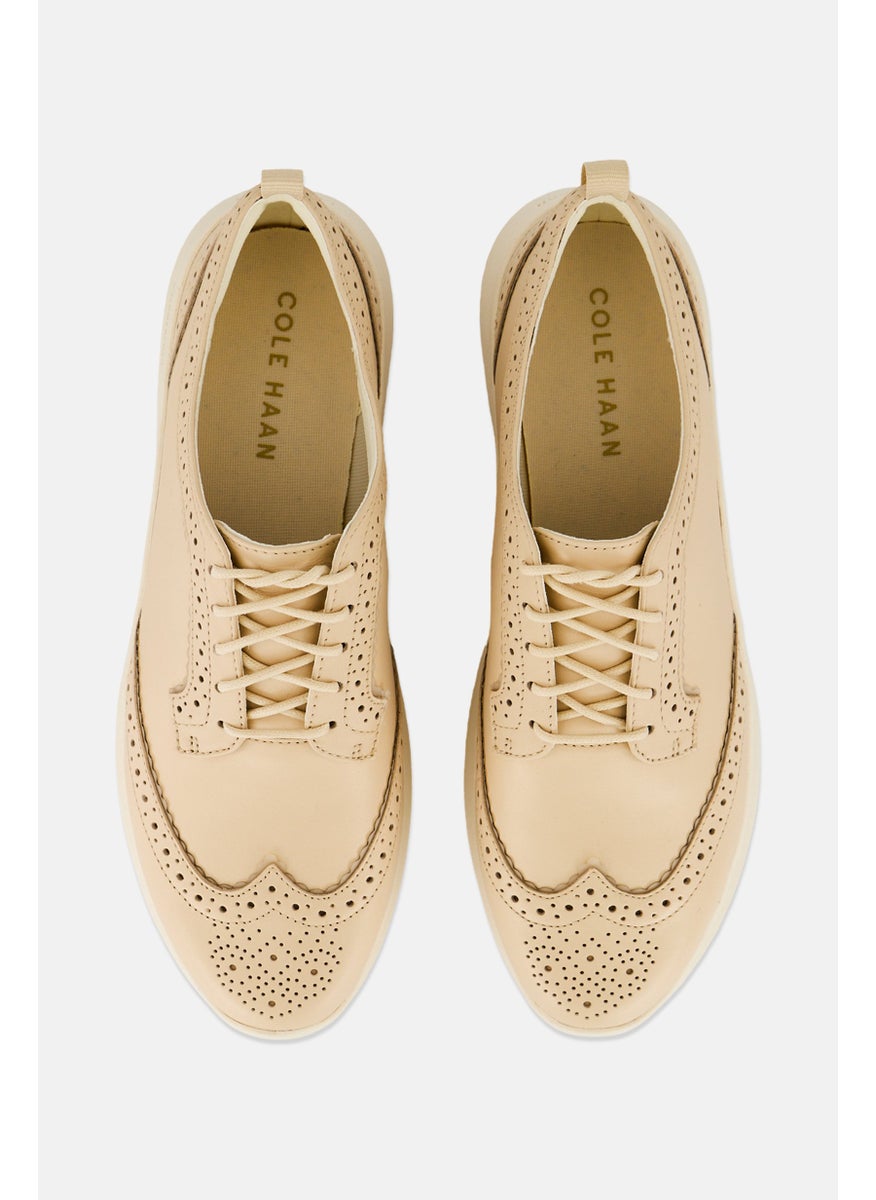 COLE HAAN Women ZG Meritt Wing Oxfrd Medium Lace Up Shoes, Beige  - Image 3