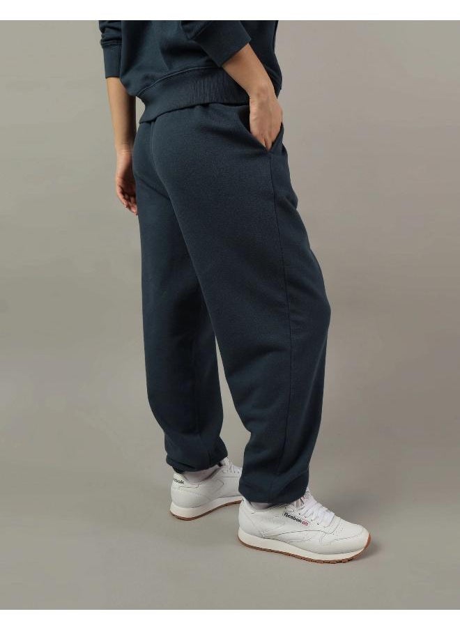 American Eagle AE Graphic Baggy Jogger  - Image 2